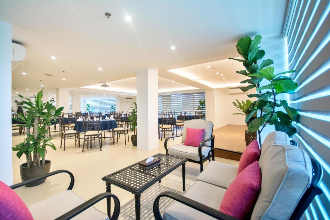 Commander Suites De Boracay Manoc-Manoc Exteriér fotografie