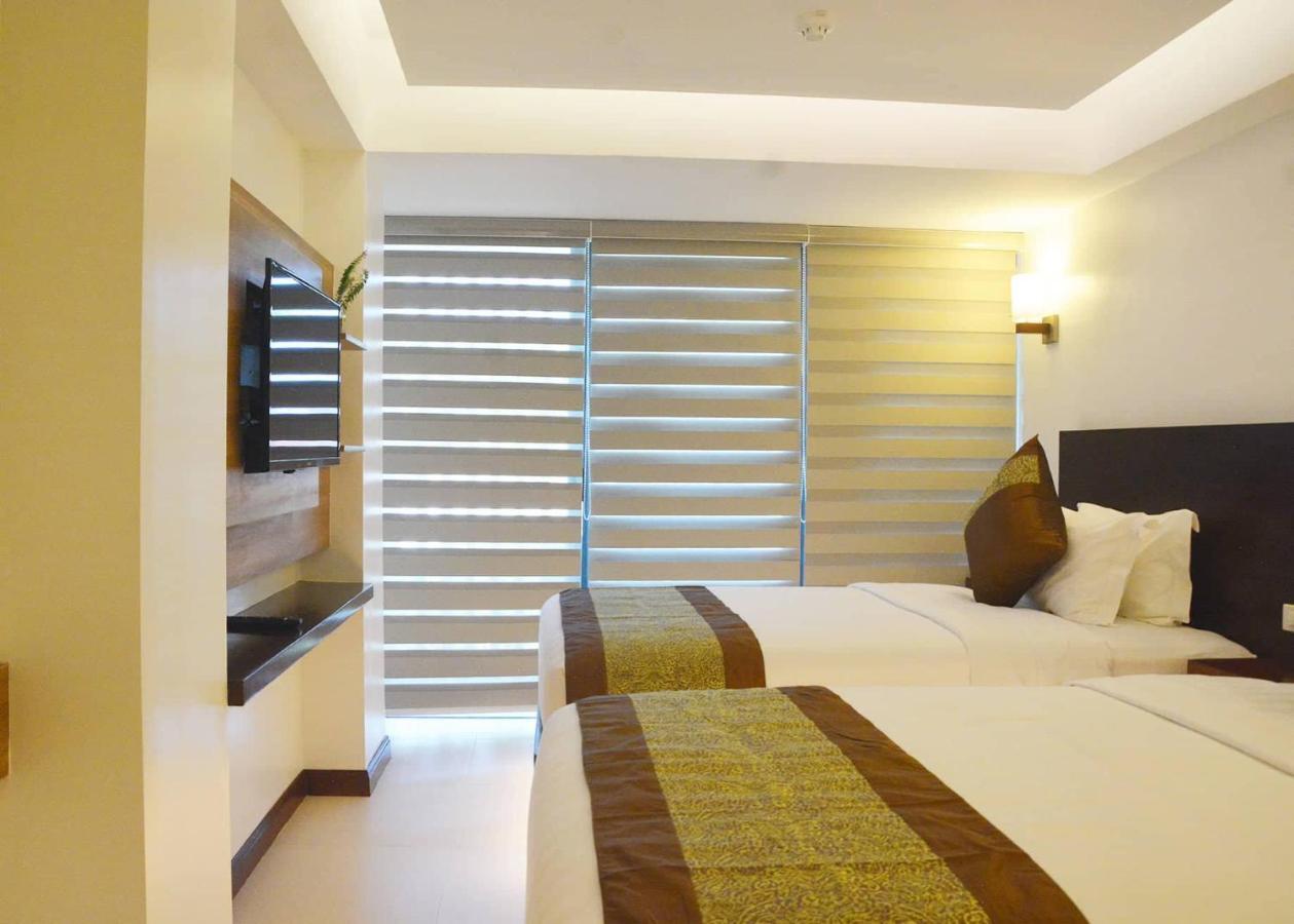 Commander Suites De Boracay Manoc-Manoc Exteriér fotografie