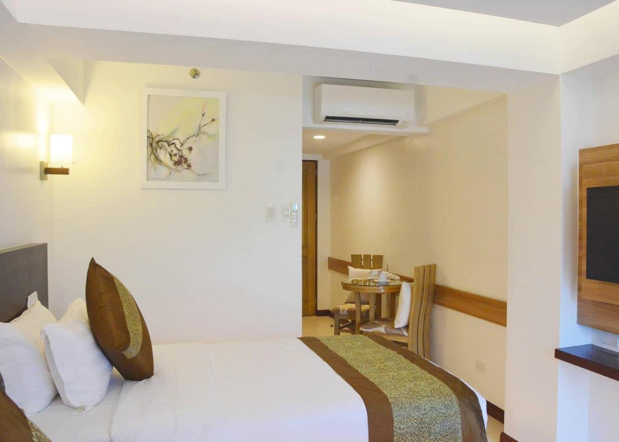 Commander Suites De Boracay Manoc-Manoc Exteriér fotografie