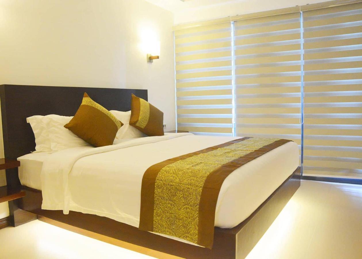 Commander Suites De Boracay Manoc-Manoc Exteriér fotografie